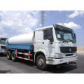 Sinotruk HOWO 4X2 10cbm Heavy Sprinkler Truck/Water Tank Truck